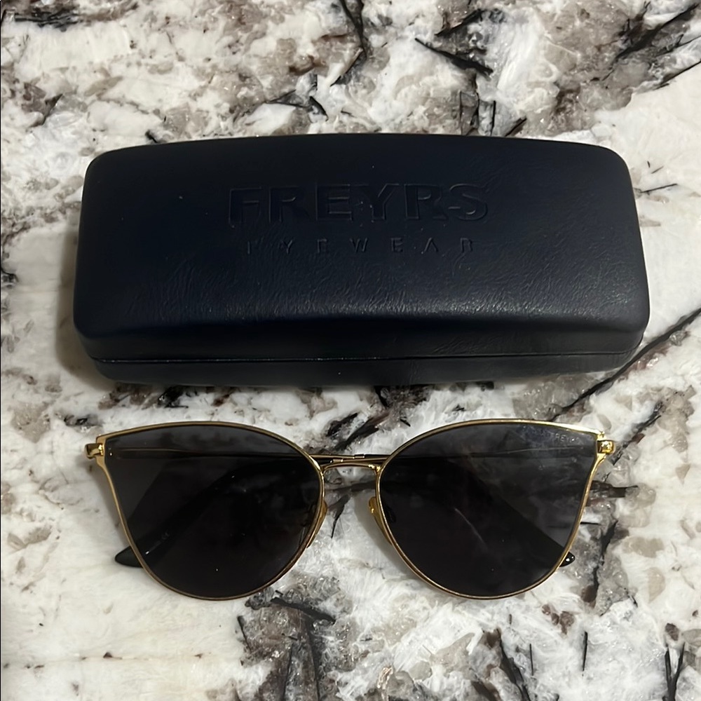 Freyrs Sunnies